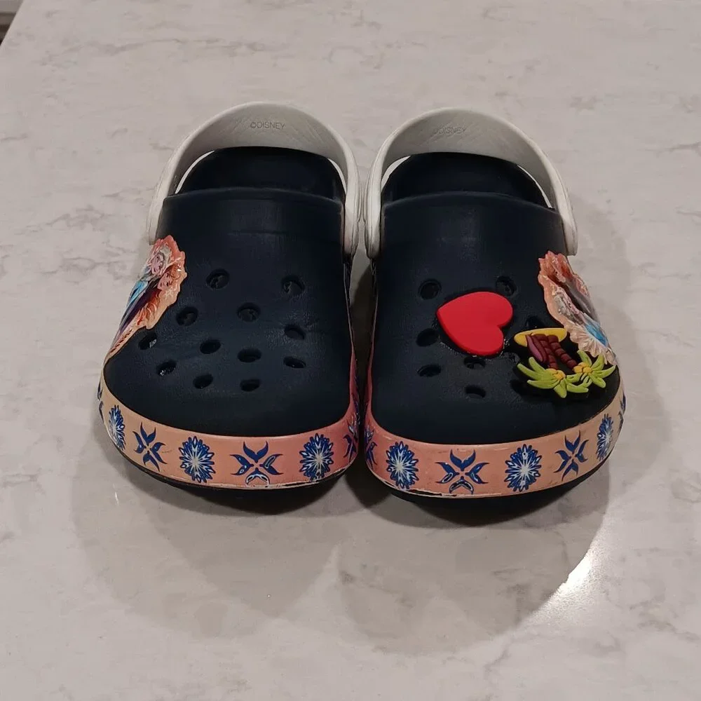 Disney Frozen II Iconic Comfort Crocs / Little Kid size 12 - Picture 6 of 9